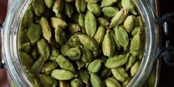 خواص هل برای کبد چرب + بهبود عملکرد و سمزدایی کبد!