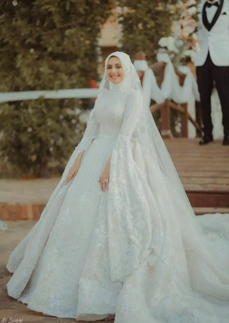 مدل لباس عروس پوشیده
