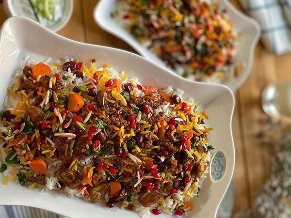 طرز تهیه پلو مخلوط با هویج و بادمجان