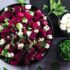 طرز تهیه سالاد لبو با پنیر؛ این سالاد لاکچری رو برای مهمانی درست کنید!