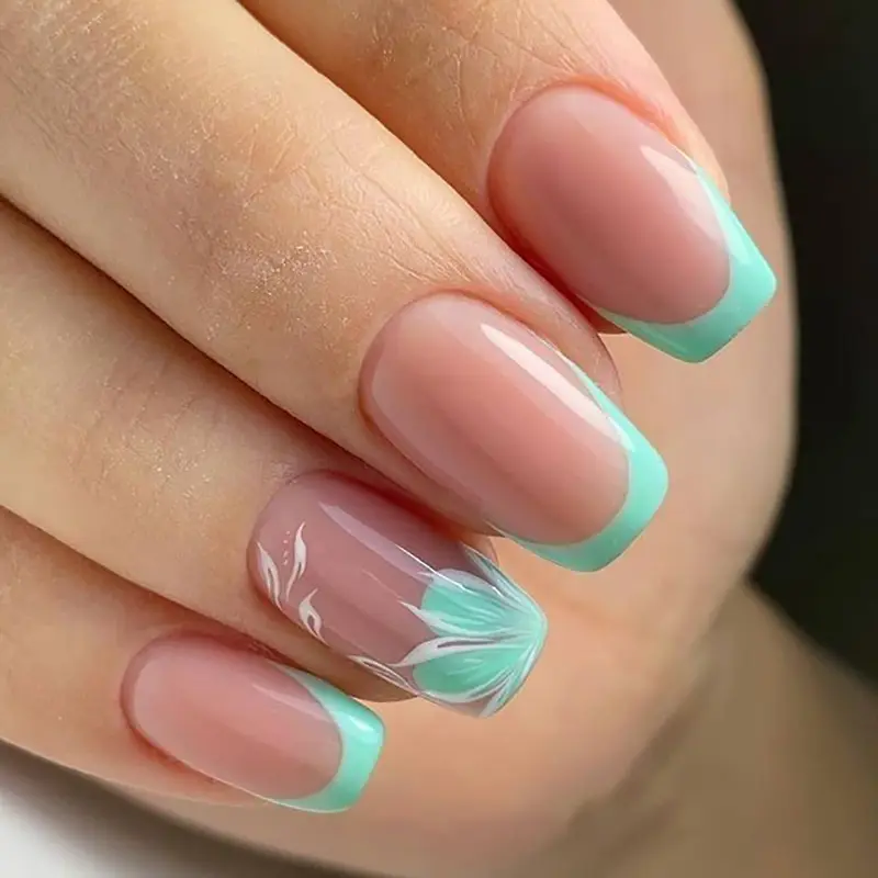 مدل ناخن فرنچ رنگی
