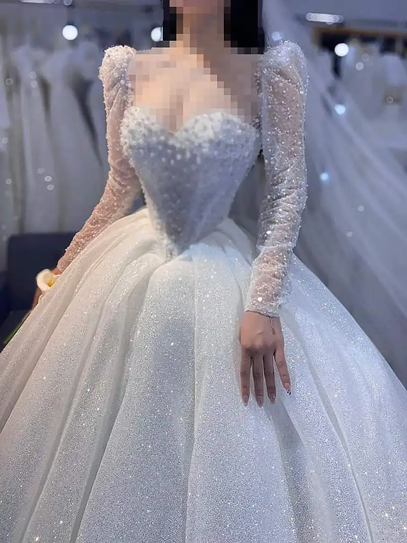 لباس عروس پف دار و عروسکی