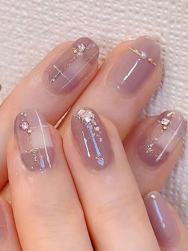 طرح های ساده و زیبای ناخن