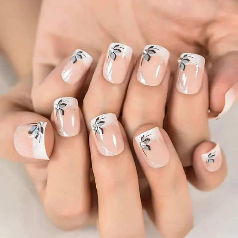 طرح های ساده و زیبای ناخن
