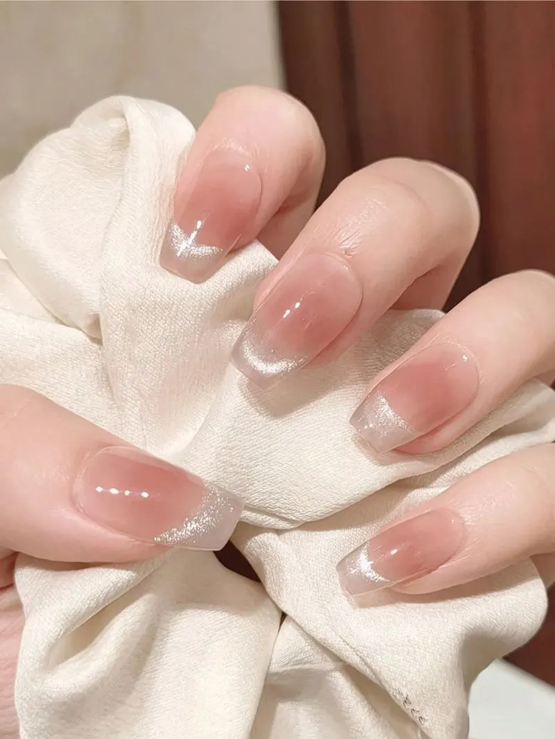 طرح های ساده و زیبای ناخن