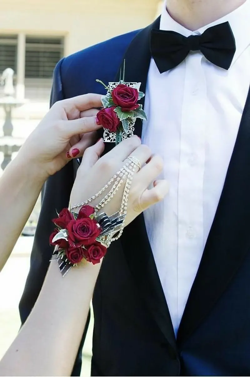 دسته گل حلقه ای عروس