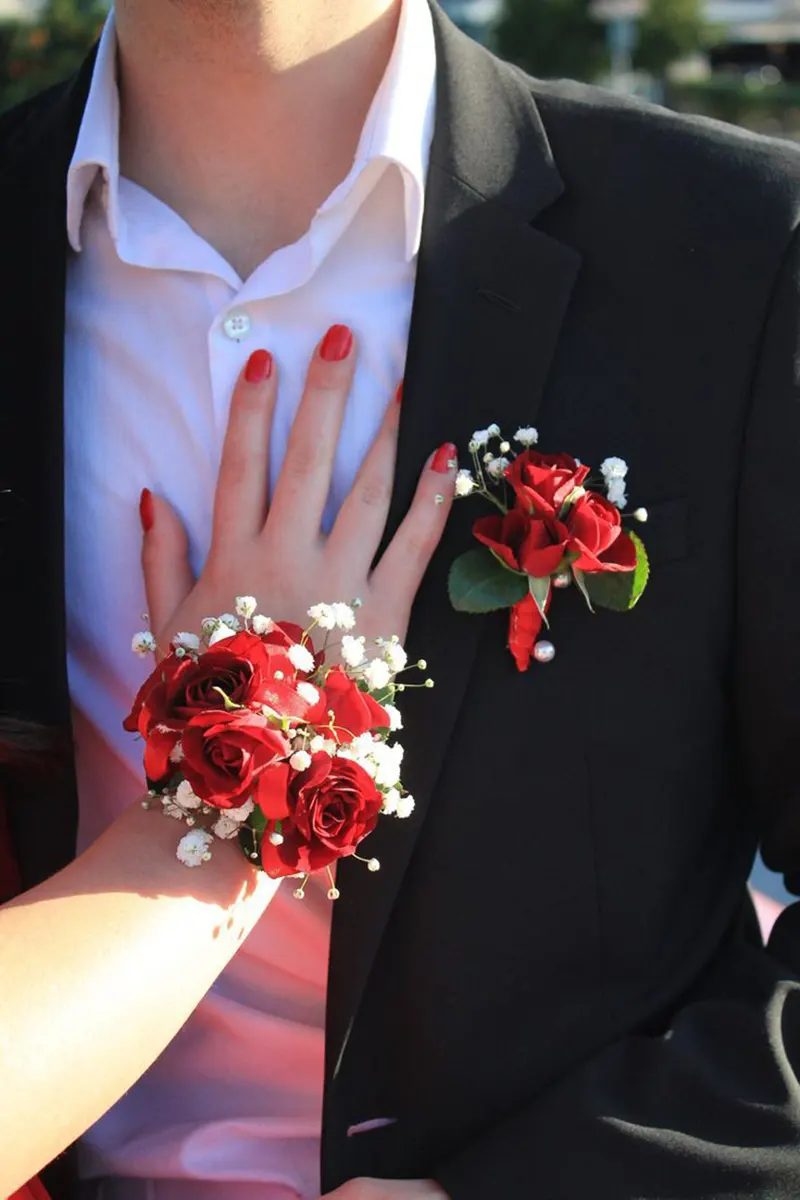 دسته گل حلقه ای عروس