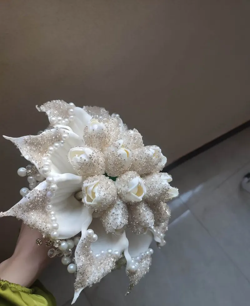 دسته گل لاله برای عروس