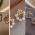 مدل گوشواره دخترانه شیک و پرفروش طلا با طرح های ساده و خاص