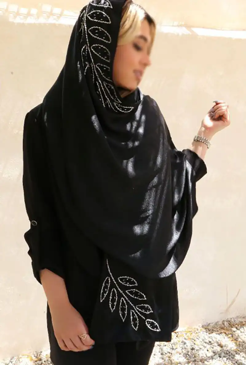مدل روسری مجلسی مشکی