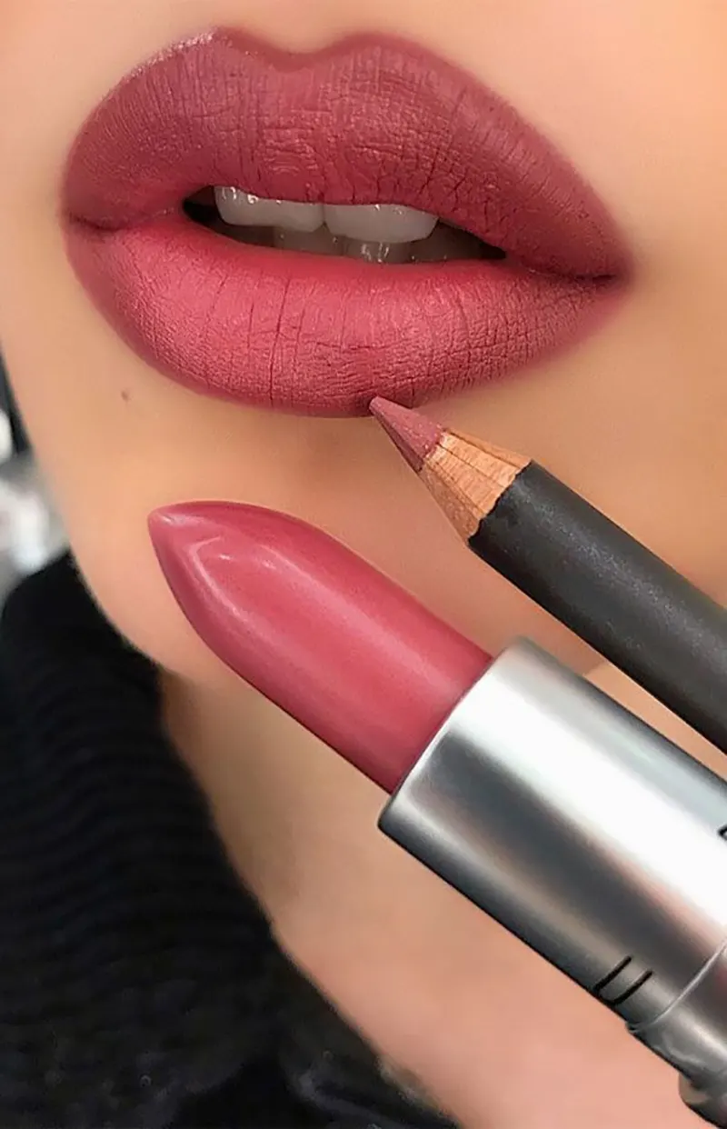 رنگهای رژ لب دخترانه پرطرفدار