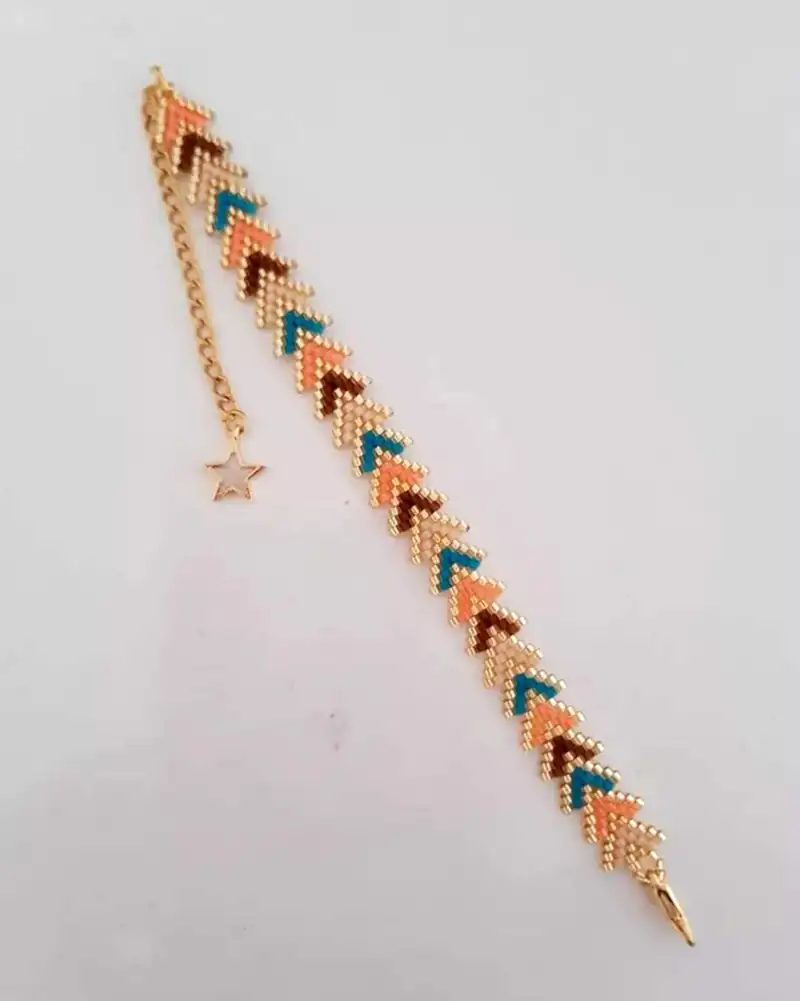 دستبند ساده دخترانه با منجوق