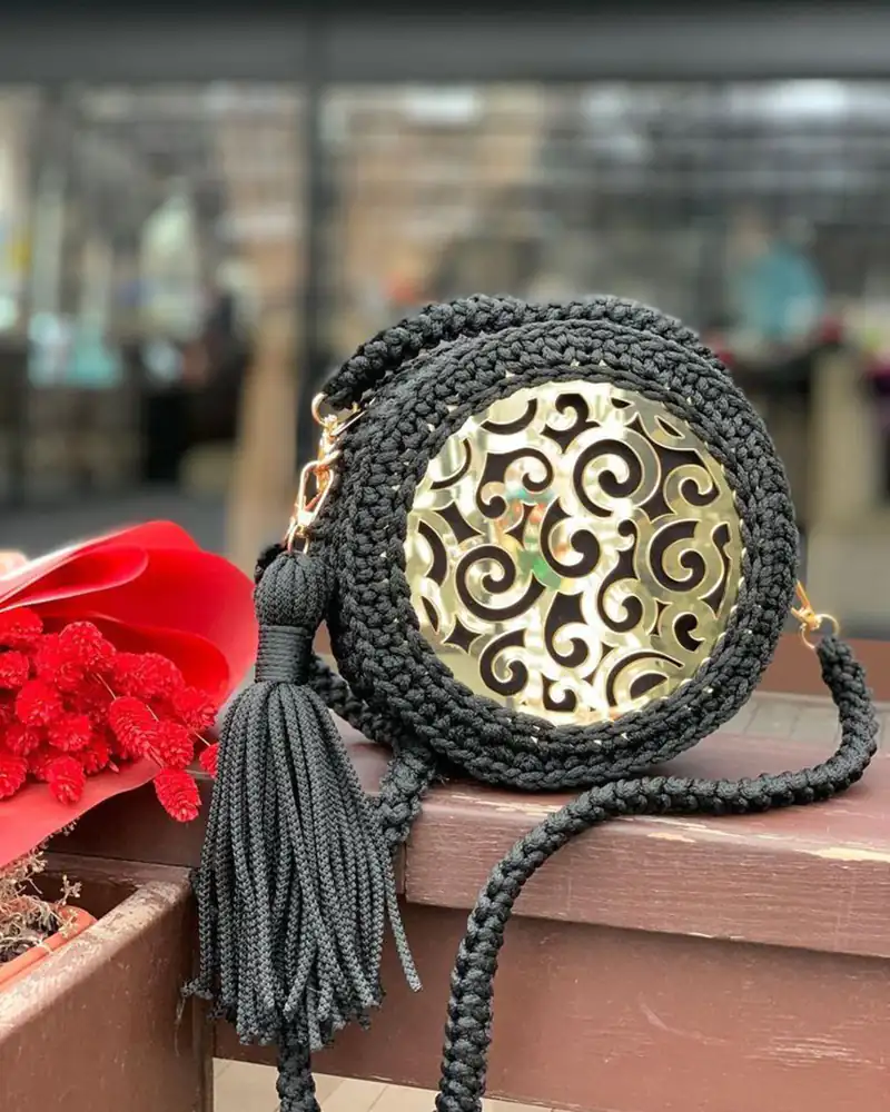 کیف زنانه دوشی گرد مشکی