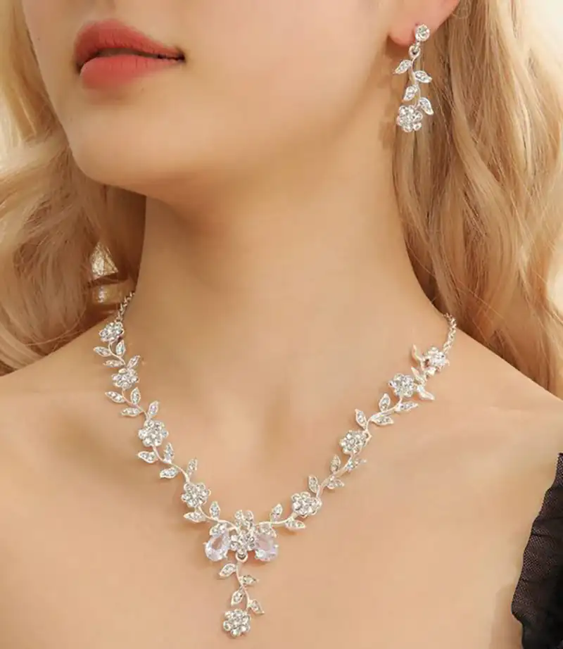 لاکچری‌ترین مدل‌های سرویس طلا عروس