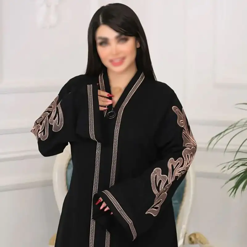 مانتو مجلسی شیک مشکی کارشده