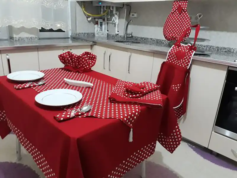 مدل رومیزی پارچه ای برای نوعروس ها
