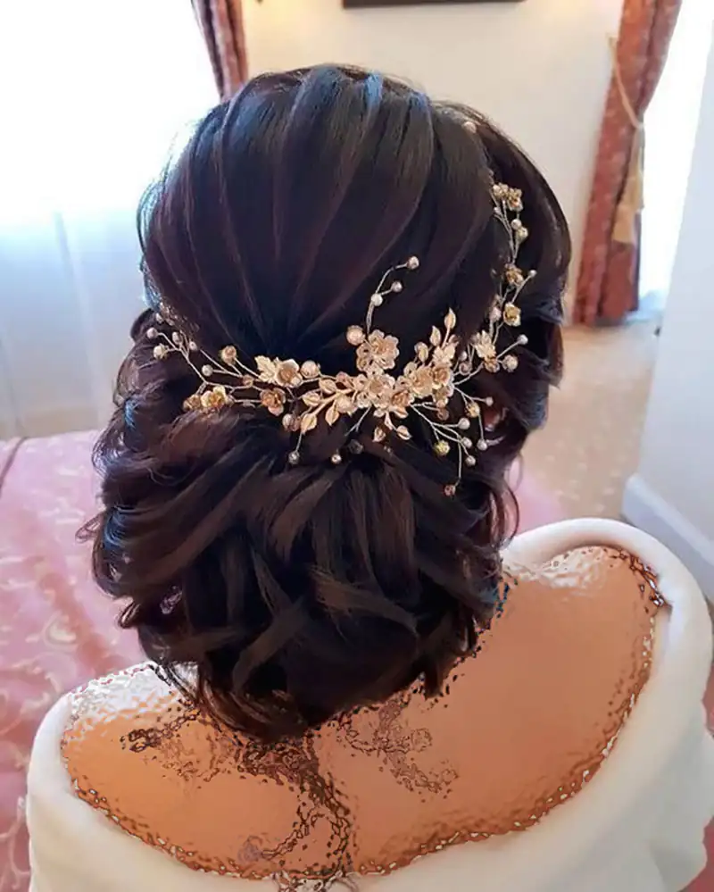 مدل شینیون بسته ساده و شیک 