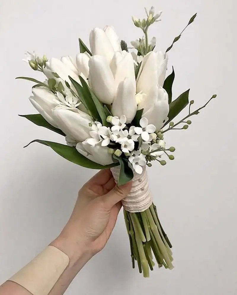 دسته گل عروس سفید شیک و جدید