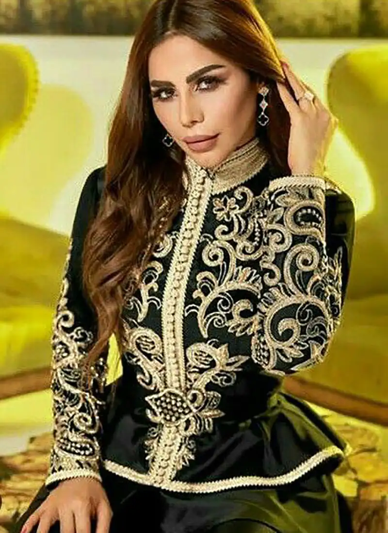 استایل زنانه با لباس سنتی