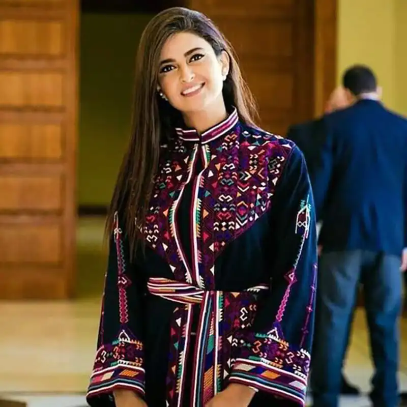 استایل زنانه با لباس سنتی