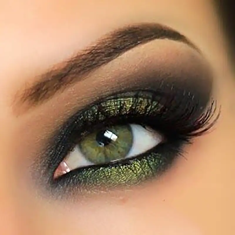 میکاپ چشم با سایه سبز