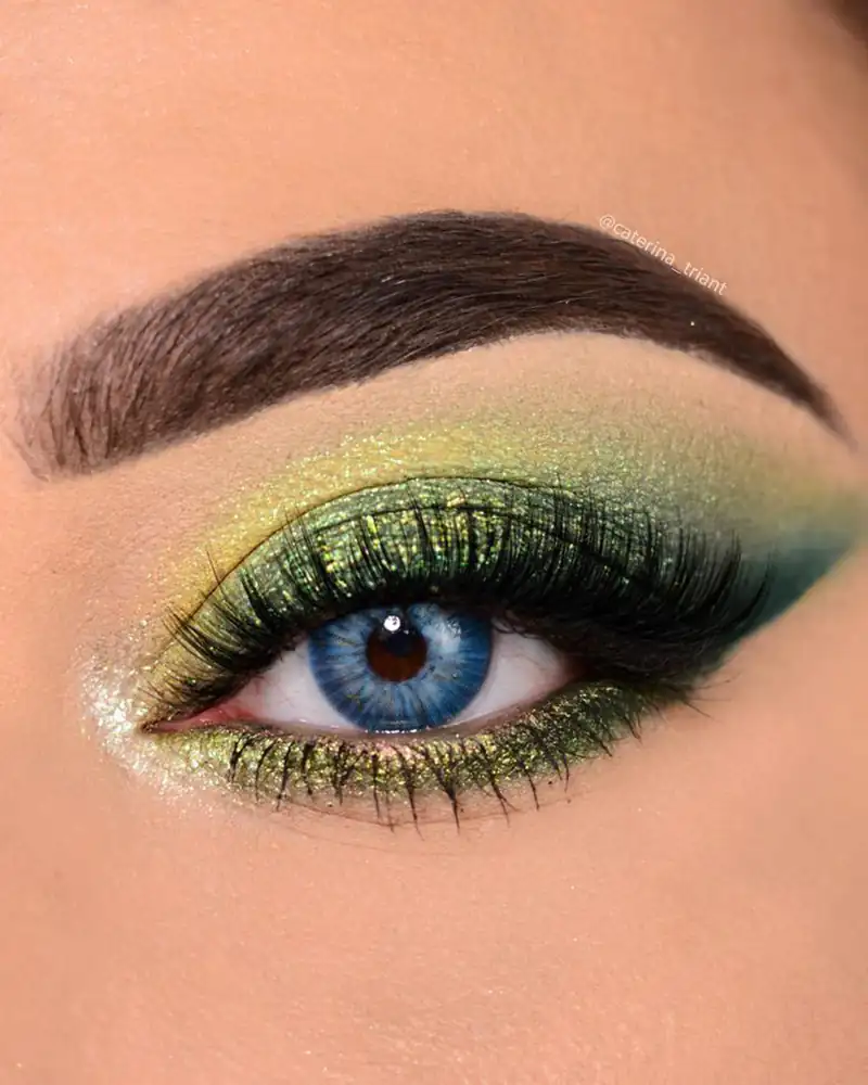 میکاپ چشم با سایه سبز