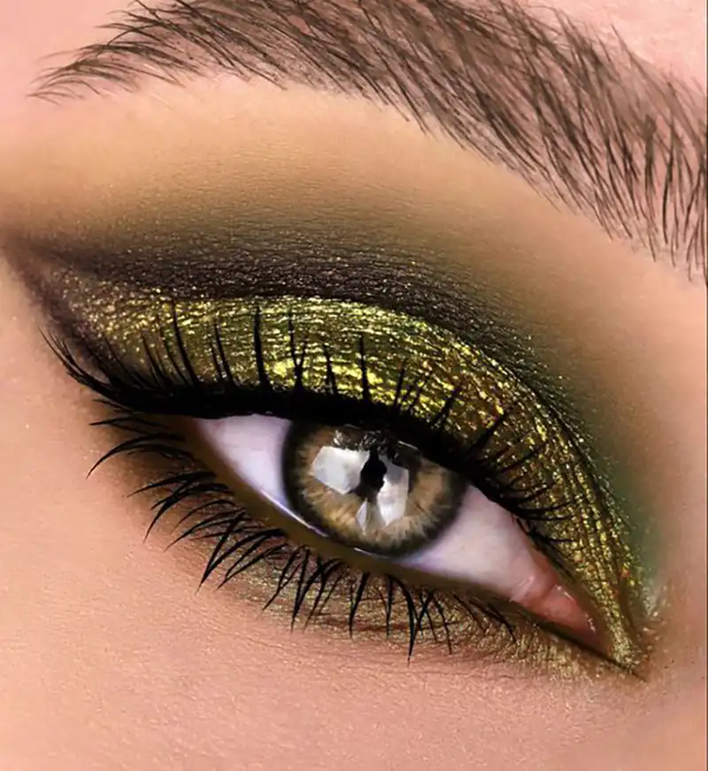میکاپ چشم با سایه سبز