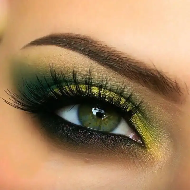 میکاپ چشم با سایه سبز