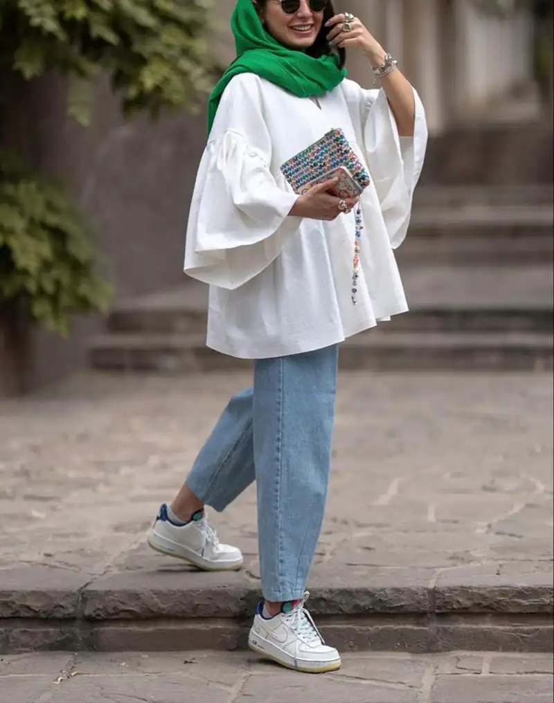 مدل مانتو جلو بسته دکمه دار گشاد