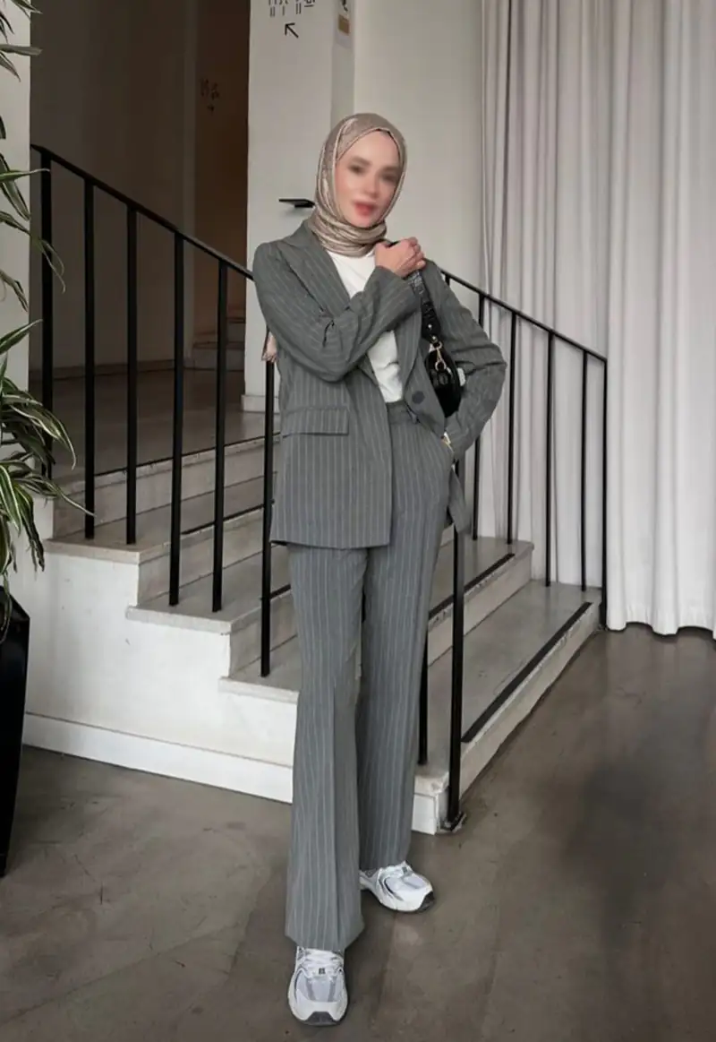 مدل کت و شلوار زنانه اسپرت شیک