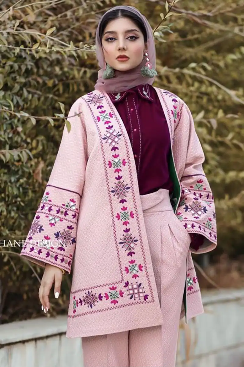 مدل مانتو راسته و کلاسیک