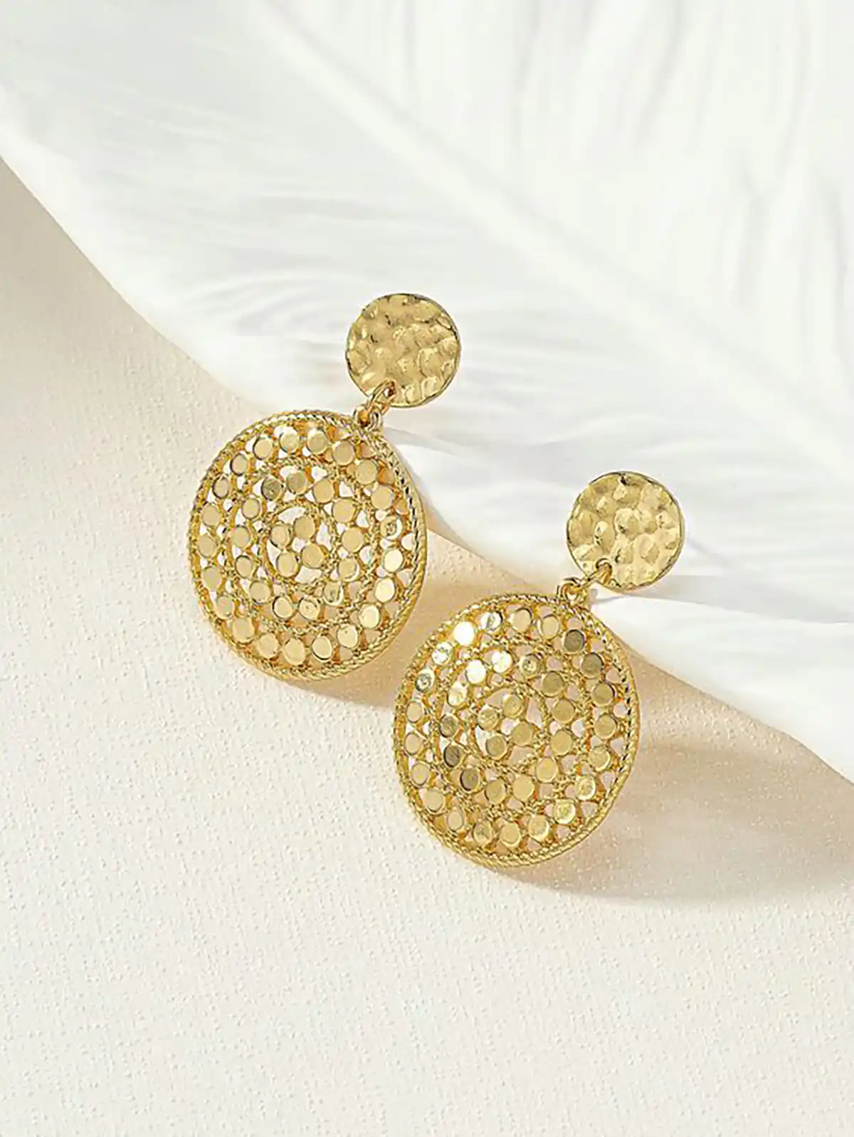 گوشواره آویزی کلاسیک