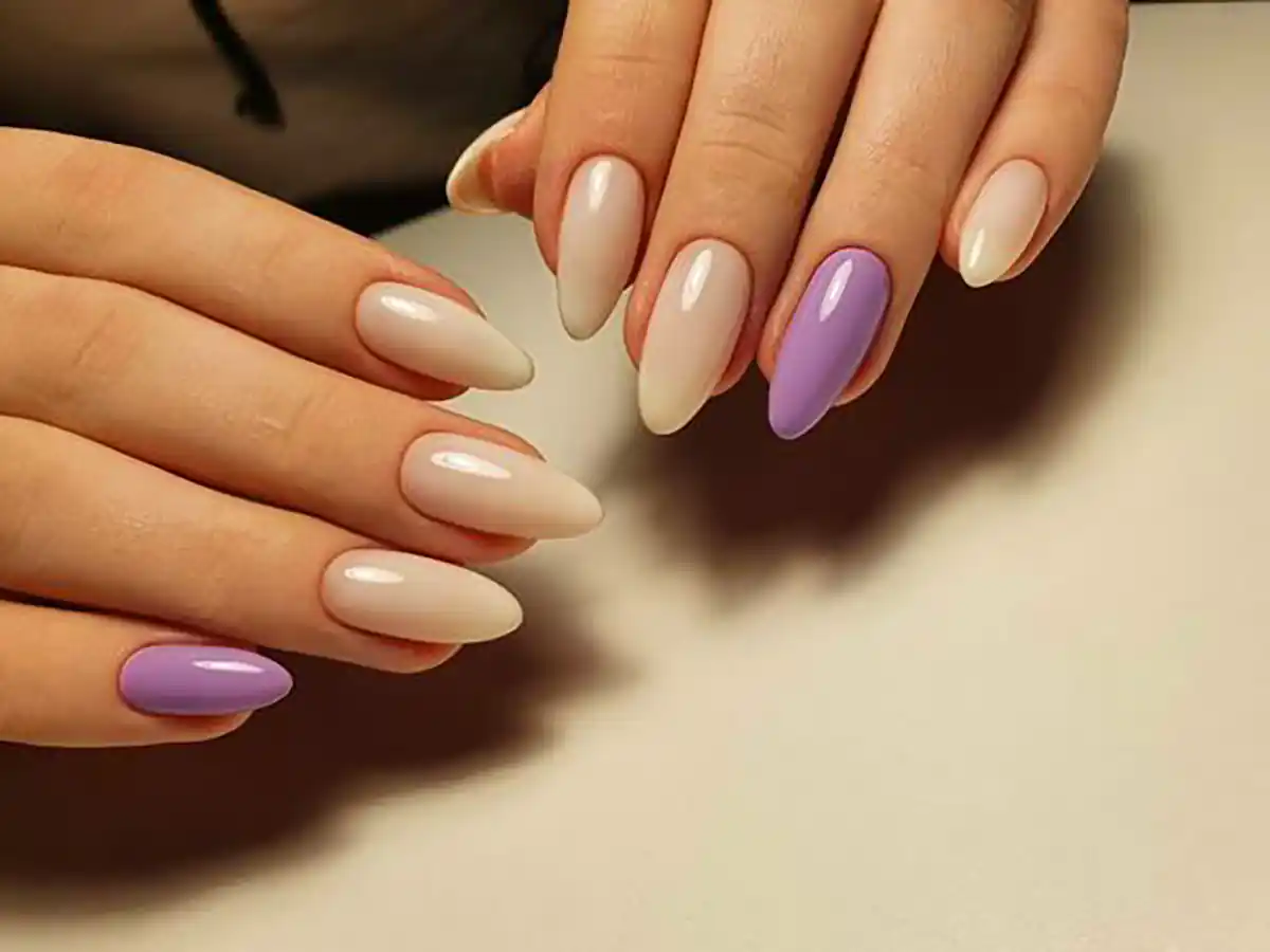 ایده طراحی با لاک ناخن بنفش