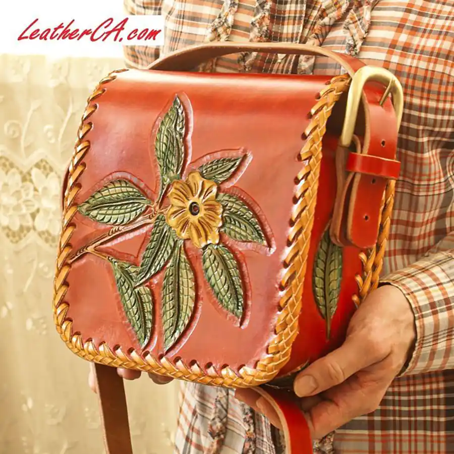 کیف چرم گلدوزی شده