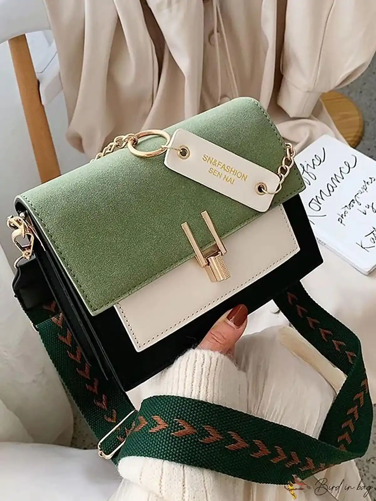 کیف دوشی اسپرت پینترستی
