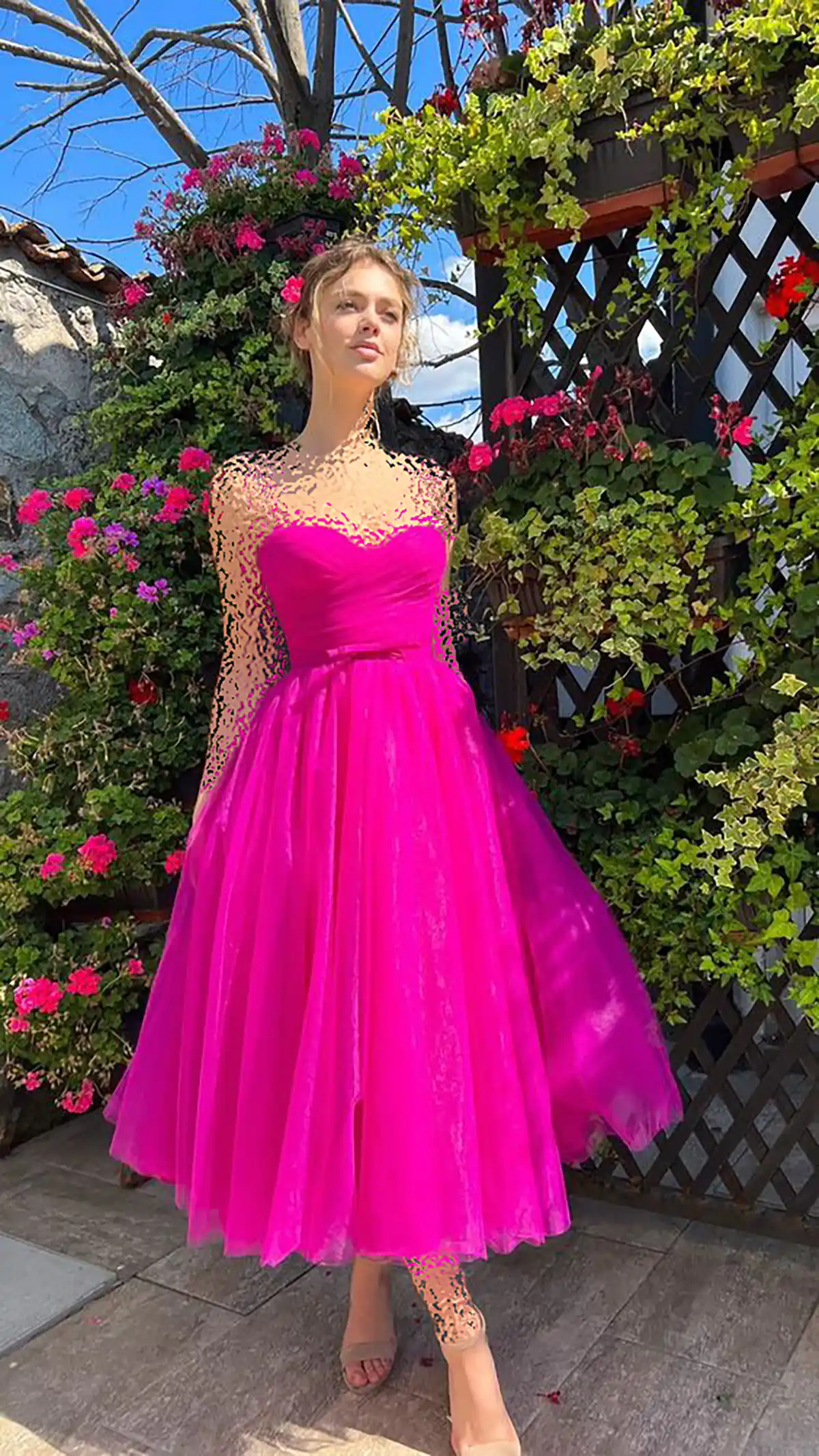 لباس مجلسی بلند سرخابی