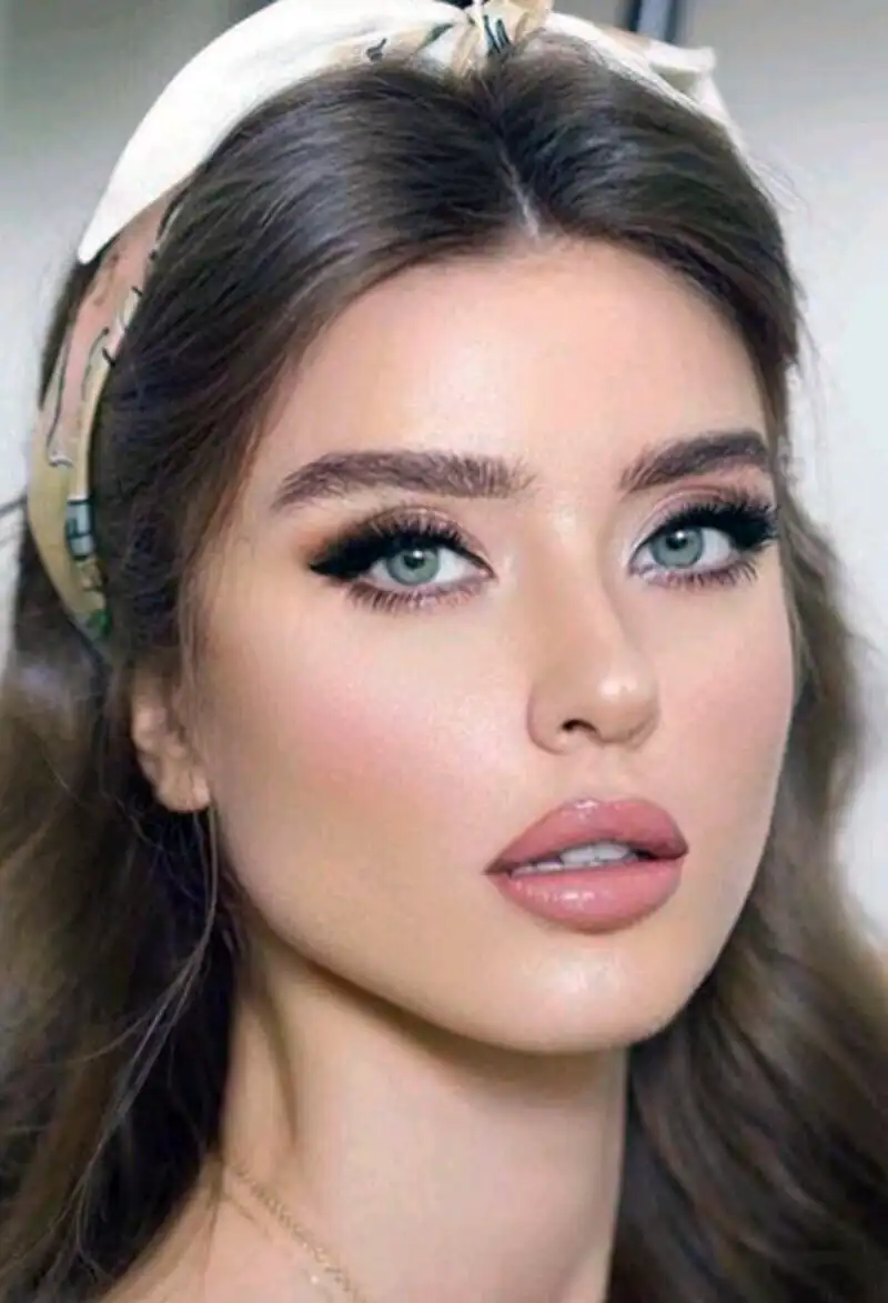 میکاپ محو اروپایی