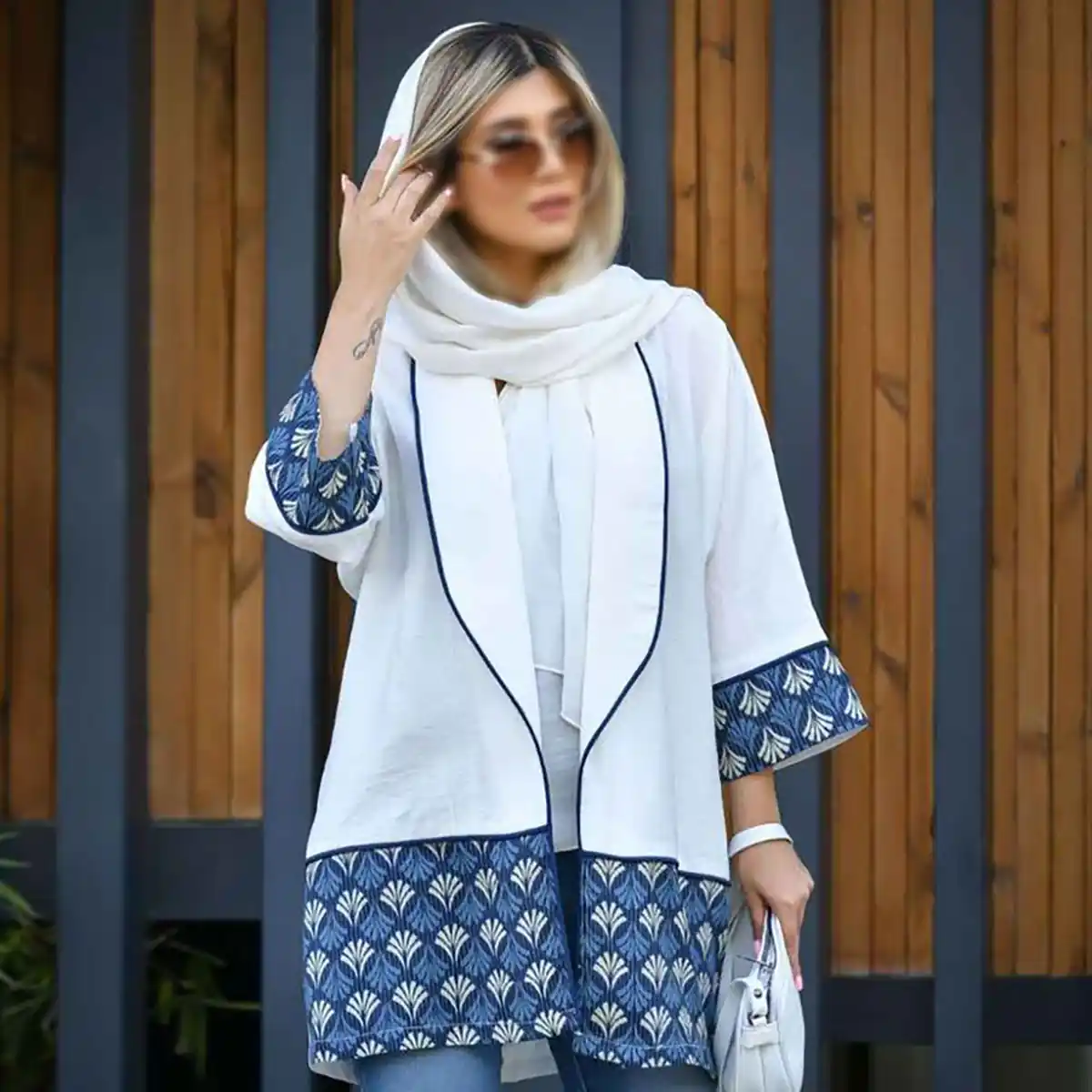مانتو آبی کبود سنتی