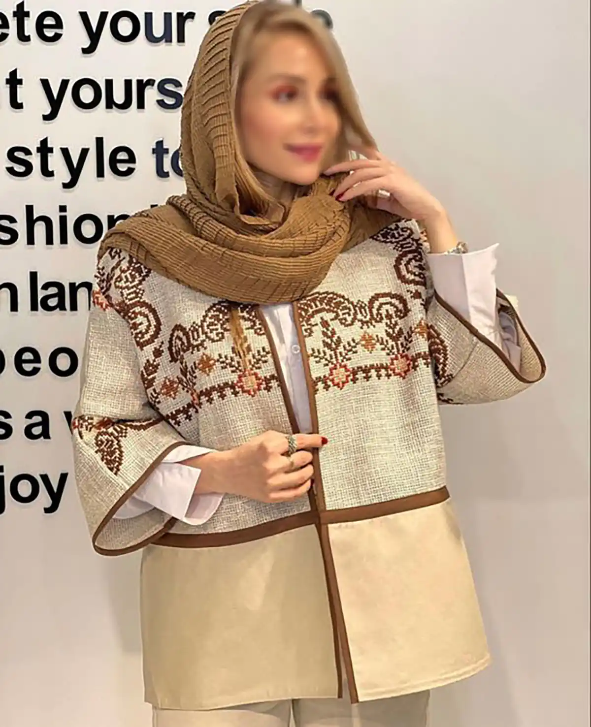مانتو کتی کرپ کریستال