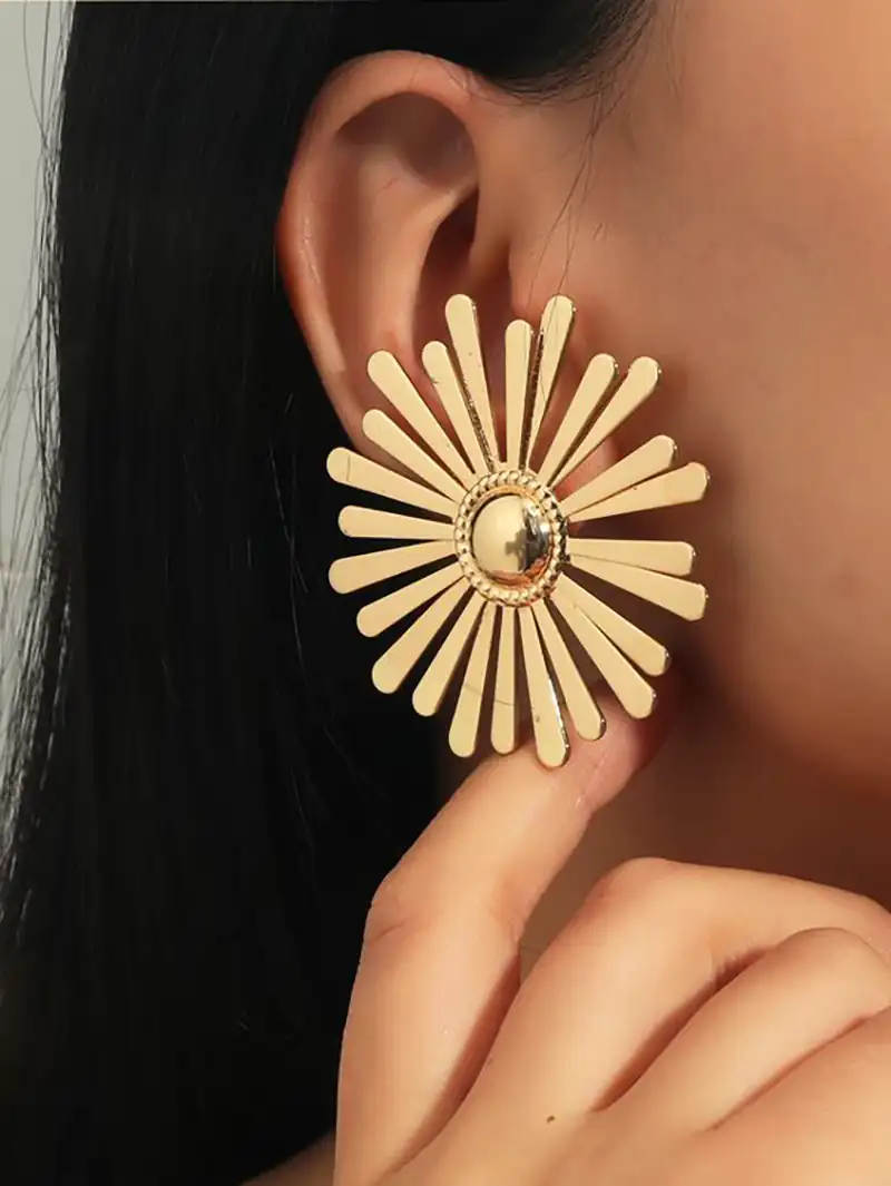 مدل گوشواره حلقه ای طرح گل