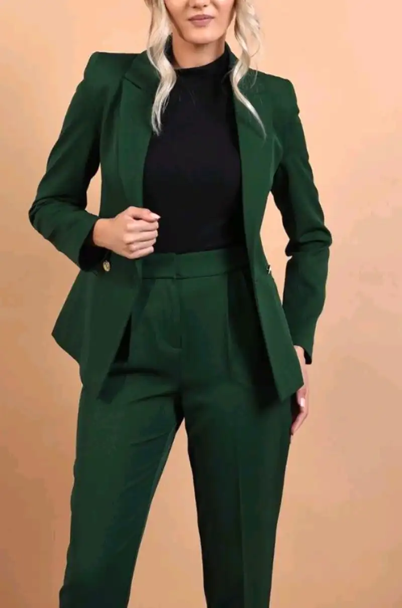 مدل مانتو ترندی سبز