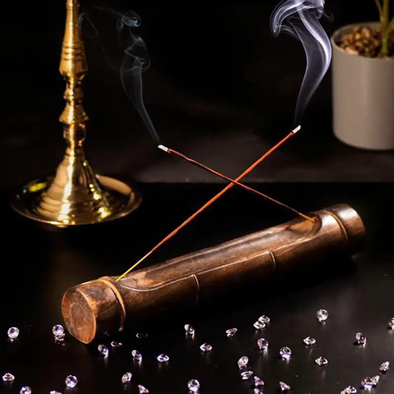نگهدارنده عود مدرن و شیک