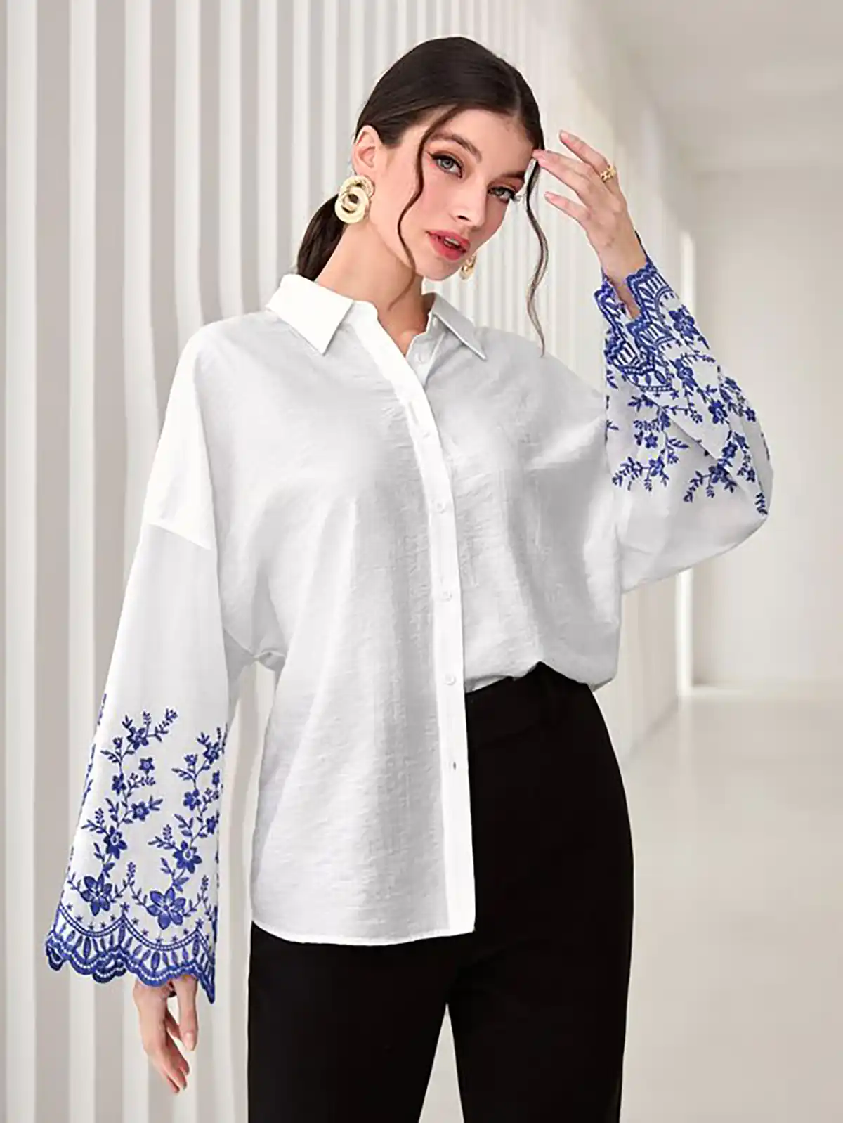 شومیز سفید کوتاه 