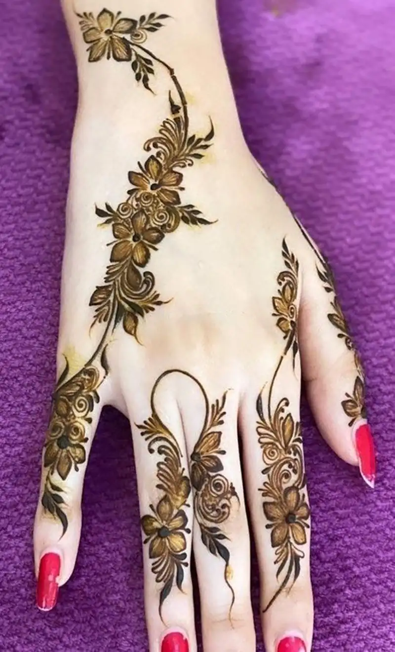 طرح حنا روی دست