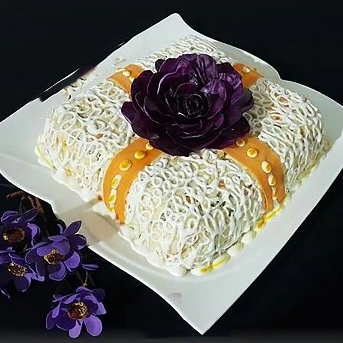 تزیین سالاد الویه