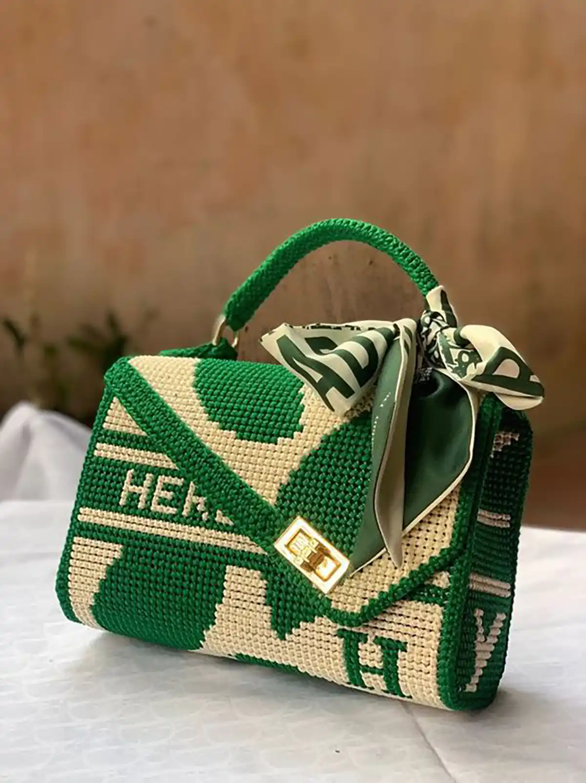 کیف مجلسی منجوق دوزی