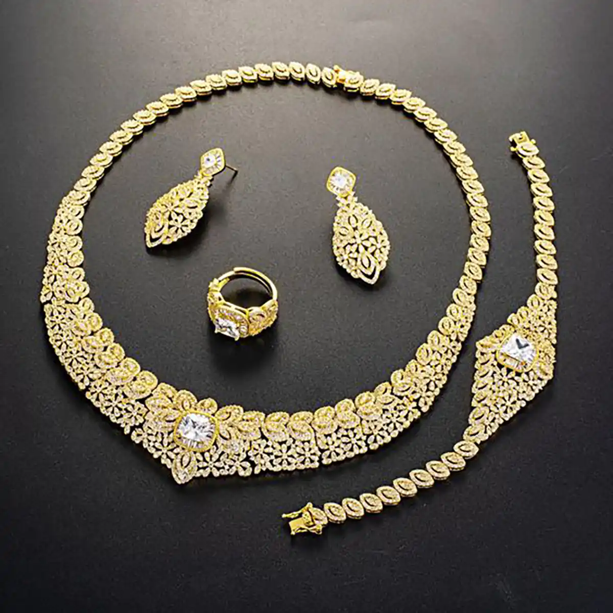 سرویس طلا عروس شیک 