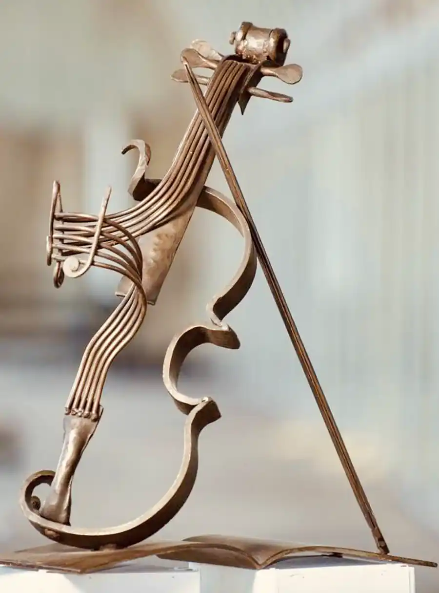 دیوار اتاق طرح نت موسیقی