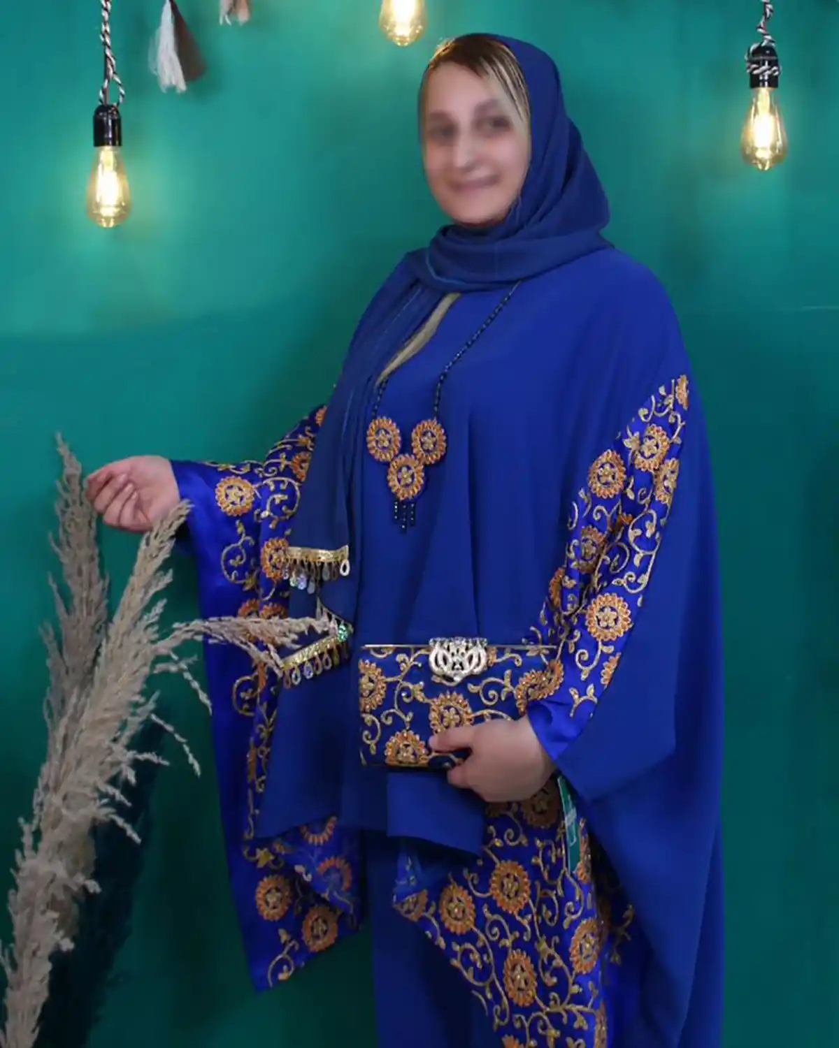استایل شیک آبی کاربنی
