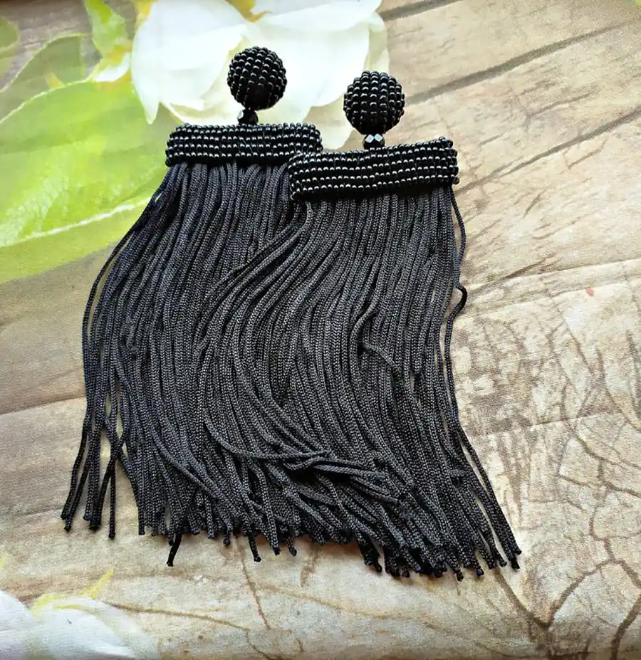 گوشواره آویز شالی مشکی